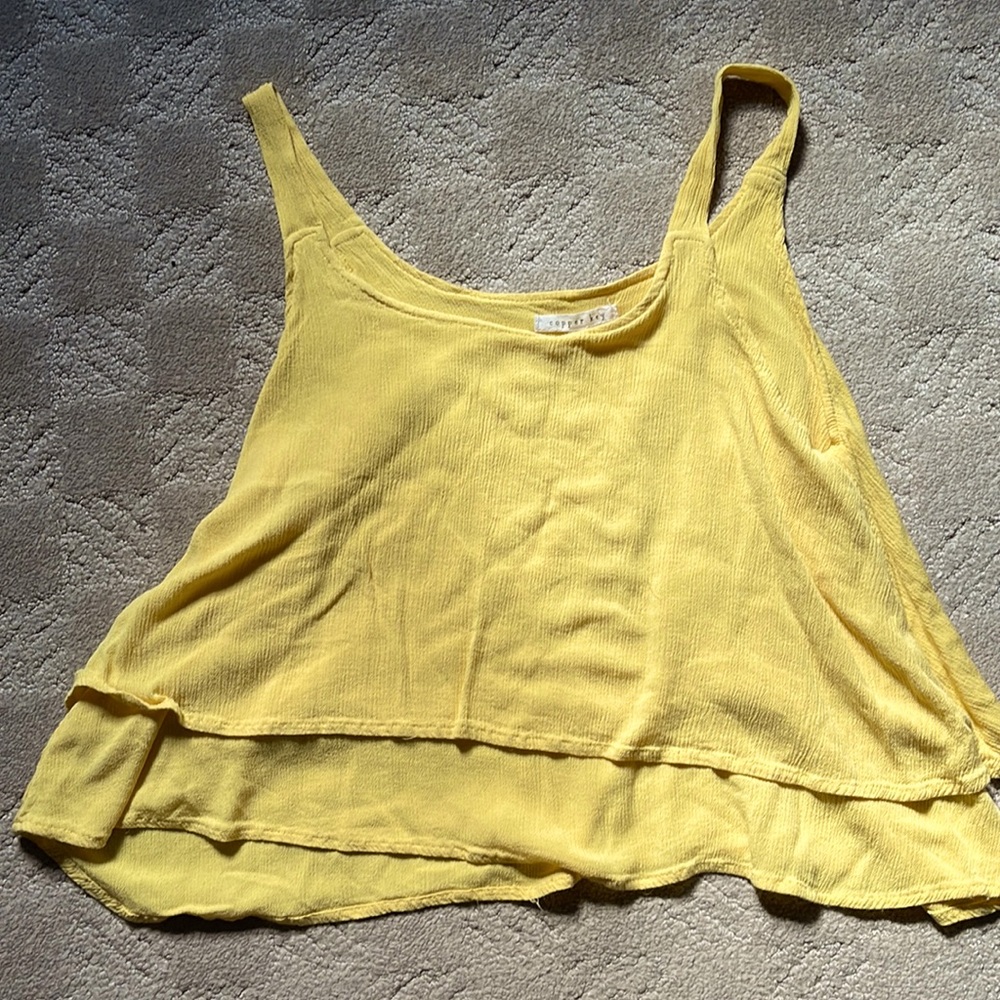 Adorable copper key medium size crêpe tank top